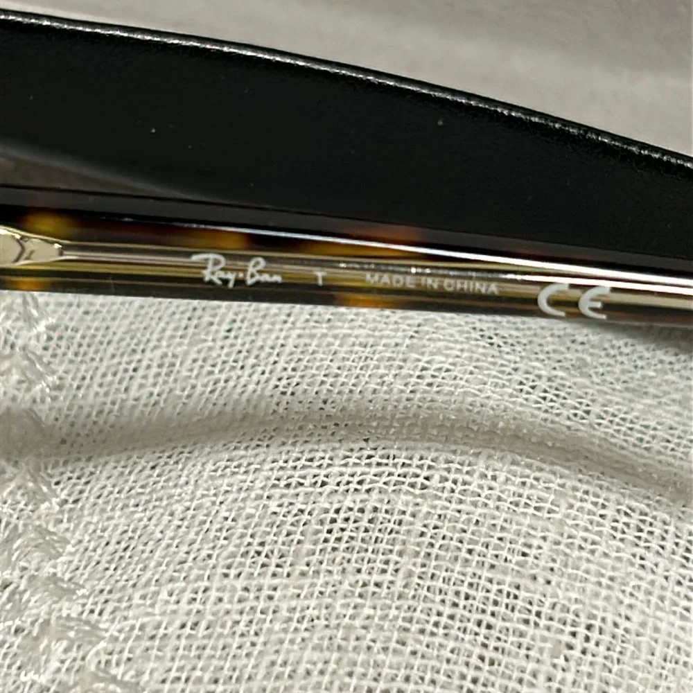 Ray-Ban frames with case